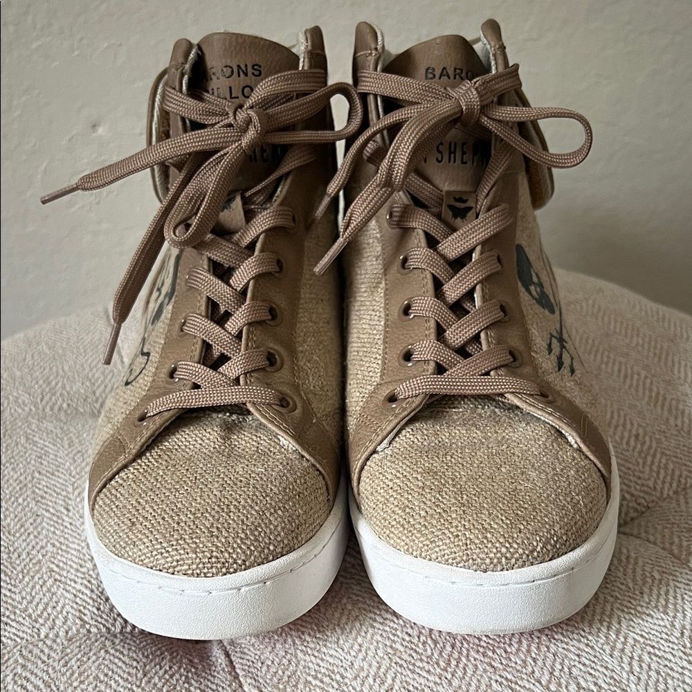 Like New! Baron Papillon Paris Luxury Vegan Sneakers in Size 39 FR - Picture 4 of 14